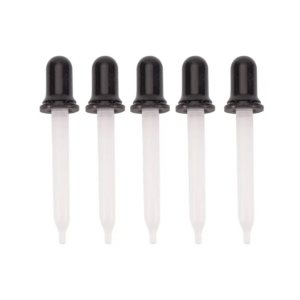 Plastic pipet