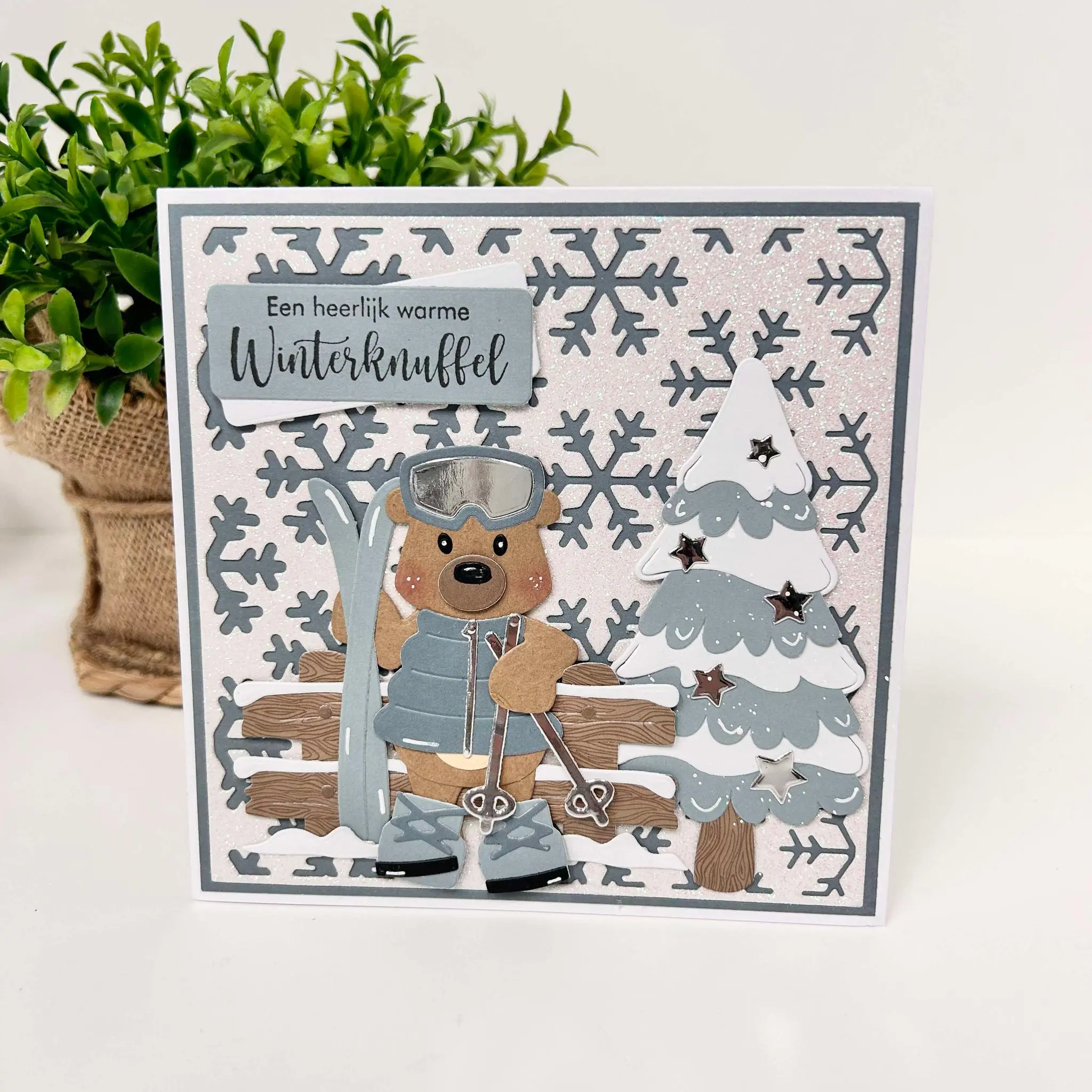 Collectables snowy tree - Afbeelding 2