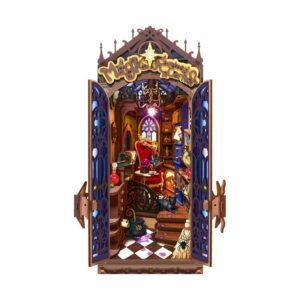 Book Nook magic fantasy corner